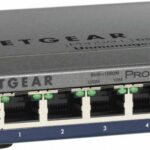 Switch réseau géré 5 ports Gigabit - Boîtier métallique robuste NETGEAR gris
