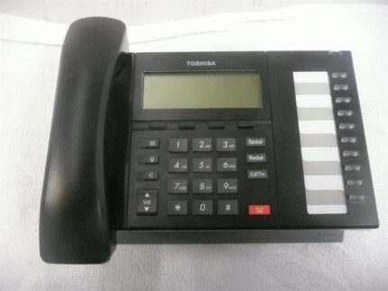Téléphone IP Toshiba reconditionné - 10 boutons programmables, écran LCD, compatible CIX