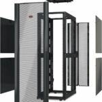 Baie serveur 42U APC NetShelter SX - Montage sans outil - 600x1070mm